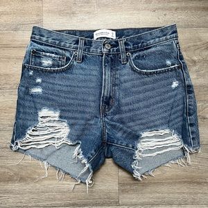 Abercrombie Mid Rise Boyfriend Shorts